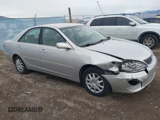 2005 Toyota Camry STD с VIN 4T1BE32K55U512553, выставлен на аукционе IAAI как лот 41074509 с пробегом 152 256 миль миль и . История ставок и продаж доступна на DreamBid. Изображение 1.
