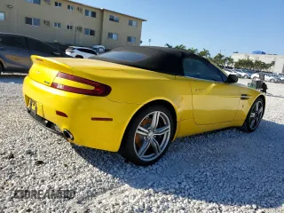 2009 Aston Martin Vantage z VIN SCFBF04C79GD12188, wystawiony jako Copart lot #45348405 z przebiegiem 29 580 mil mil oraz Szkoda całkowita • Salvage title. Historia ofert i sprzedaży dostępna na DreamBid. Obrazek 3.
