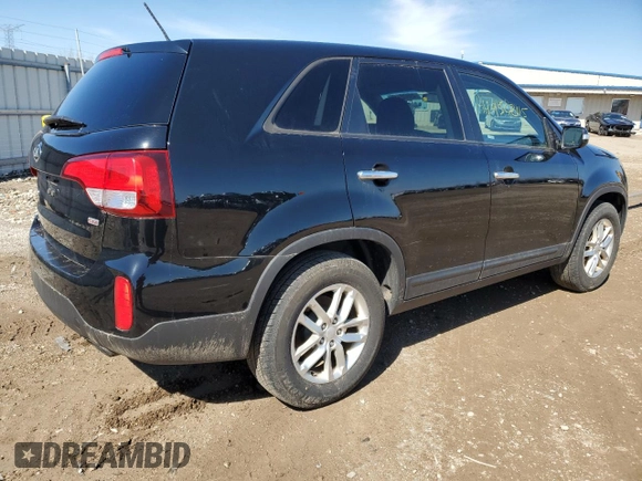 2015 Kia Sorento LX with VIN 5XYKT3A66FG625266, listed as a Copart auction lot 49502115 with 117,942 mi miles and Clean Title. Bid and sale history available at DreamBid. Image 3.