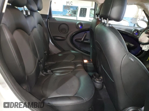 2015 MINI Countryman S with VIN WMWZC5C5XFWP44081, listed as a Copart auction lot 50921115 with 85,643 mi miles and Clean Title. Bid and sale history available at DreamBid. Image 10.