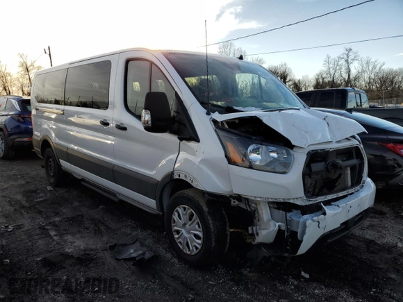 2023 Ford Transit Passenger XL с VIN 1FBAX2YG6PKA93719, выставлен на аукционе Copart как лот 43209725 с пробегом 47 459 миль миль и На запчасти • Non repairable. История ставок и продаж доступна на DreamBid. Изображение 4.