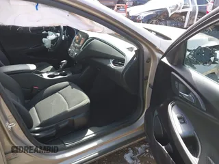 2023 Chevrolet Malibu RS with VIN 1G1ZG5ST6PF118111, listed as a IAAI auction lot 41918951 with 33,019 mi miles and . Bid and sale history available at DreamBid. Image 5.