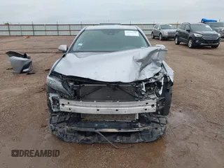 2022 Toyota Camry SE z VIN 4T1G11AK4NU690560, wystawiony jako IAAI lot #42183738 z przebiegiem 53 706 mil mil oraz . Historia ofert i sprzedaży dostępna na DreamBid. Obrazek 13.