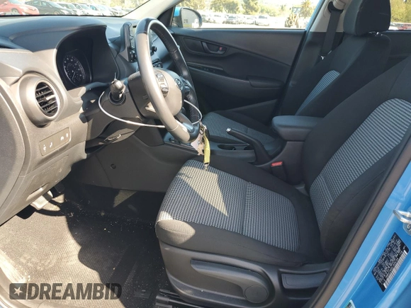 2020 Hyundai Kona SEL with VIN KM8K22AAXLU496164, listed as a Copart auction lot 53745405 with 39,887 mi miles and Salvage Title. Bid and sale history available at DreamBid. Image 7.