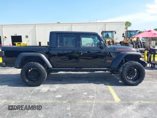 2021 Jeep Gladiator Mojave с VIN 1C6JJTEG3ML554606, выставлен на аукционе IAAI как лот 42392053 с пробегом 58 297 миль миль и . История ставок и продаж доступна на DreamBid. Изображение 13.
