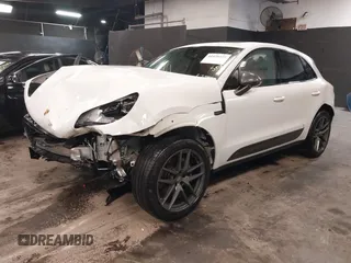 2024 Porsche Macan with VIN WP1AA2A59RLB10479, listed as a IAAI auction lot 41420275 with 6,897 mi miles and . Bid and sale history available at DreamBid. Image 2.
