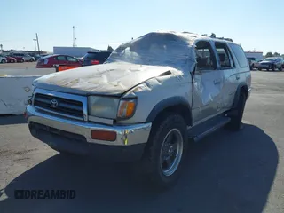 1998 Toyota 4Runner SR5 z VIN JT3GN86RXW0058568, wystawiony jako IAAI lot #38222829 z przebiegiem 217 390 mil mil oraz . Historia ofert i sprzedaży dostępna na DreamBid. Obrazek 2.