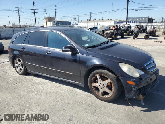 2008 Mercedes-Benz R 3.5L with VIN 4JGCB65E38A086386, listed as a Copart auction lot 66186324 with 209,722 mi miles and Clean Title. Bid and sale history available at DreamBid. Image 4.
