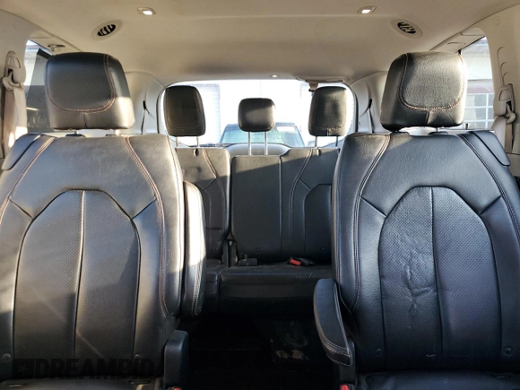 2018 Chrysler Pacifica Touring L with VIN 2C4RC1BG8JR124054, listed as a Copart auction lot 49787405 with 123,801 mi miles and Salvage Title. Bid and sale history available at DreamBid. Image 10.