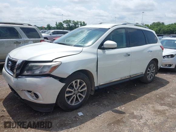 2015 Nissan Pathfinder S with VIN 5N1AR2MN2FC672785, listed as a IAAI auction lot 42535243 with 143,209 mi miles and . Bid and sale history available at DreamBid. Image 17.
