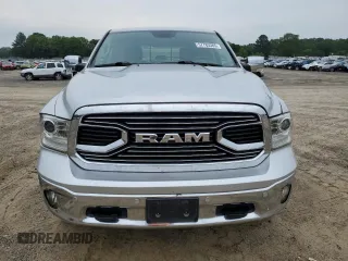 2017 Ram 1500 Longhorn z VIN 1C6RR7PT8HS760108, wystawiony jako Copart lot #57783365 z przebiegiem 138 007 mil mil oraz Czysty tytuł • Clean title. Historia ofert i sprzedaży dostępna na DreamBid. Obrazek 5.