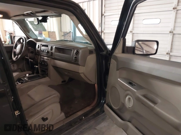 2006 Jeep Commander с VIN 1J8HH48N46C145951, выставлен на аукционе IAAI как лот 41015119 с пробегом 201 018 миль миль и . История ставок и продаж доступна на DreamBid. Изображение 5.