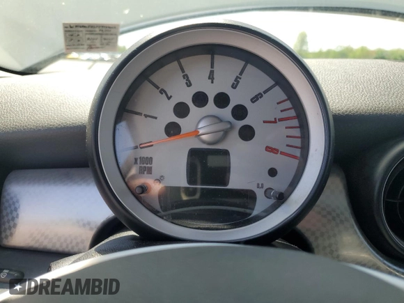2008 MINI Hardtop S with VIN WMWMF73558TT89662, listed as a Copart auction lot 55200495 with Not Provided miles and Salvage Title. Bid and sale history available at DreamBid. Image 9.