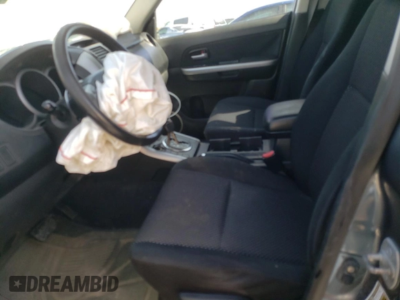 2007 Suzuki Grand Vitara с VIN JS3TD941374205230, выставлен на аукционе Copart как лот 68392194 с пробегом 129 455 миль миль и Списание • Salvage title. История ставок и продаж доступна на DreamBid. Изображение 7.