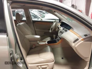 2006 Toyota Avalon XL with VIN 4T1BK36B16U062713, listed as a IAAI auction lot 41598608 with 142,598 mi miles. Bid and sale history available at carsss.com. Image 5.