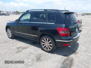 2011 Mercedes-Benz GLK 350 with VIN WDCGG5GB7BF657953, listed as a IAAI auction lot 42156580 with 187,458 mi miles and . Bid and sale history available at DreamBid. Image 3.
