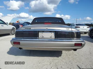1996 Jaguar XJS with VIN SAJNX2742TC224607, listed as a Copart auction lot 78027854 with 43,928 mi miles and Non Repairable. Bid and sale history available at carsss.com. Image 6.