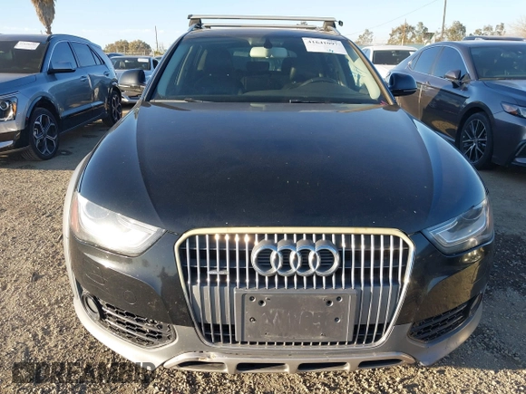 2013 Audi allroad Premium with VIN WA19FAFL8DA142099, listed as a IAAI auction lot 41641097 with 152,559 mi miles. Bid and sale history available at carsss.com. Image 12.