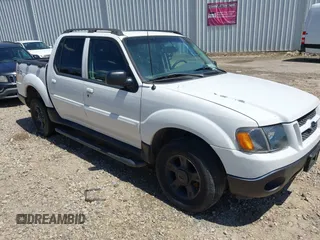 2003 Ford Explorer Sport Trac XLS with VIN 1FMZU67E83UC58064, listed as a IAAI auction lot 42737587 with 123,287 mi miles and . Bid and sale history available at DreamBid. Image 1.