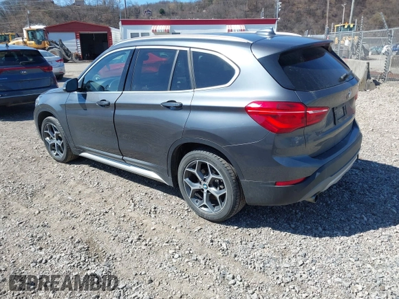 2017 BMW X1 sDrive28i with VIN WBXHU7C37H5H32815, listed as a IAAI auction lot 41837113 with 67,097 mi miles. Bid and sale history available at carsss.com. Image 3.