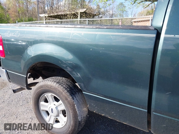 2004 Ford F-150 XLT with VIN 1FTPX14564NC21701, listed as a IAAI auction lot 41979679 with 358,981 mi miles and . Bid and sale history available at carsss.com. Image 19.