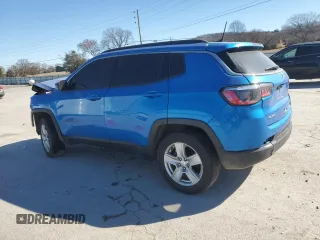 2022 Jeep Compass Latitude with VIN 3C4NJDBB3NT231753, listed as a Copart auction lot 47305435 with 53,864 mi miles and Salvage title. Bid and sale history available at DreamBid. Image 2.