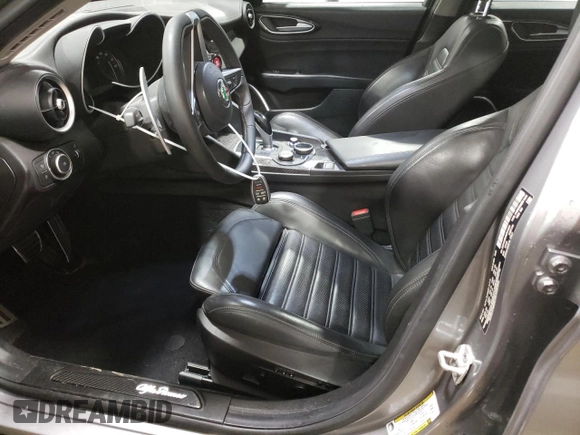 2019 Alfa Romeo Giulia Ti Sport with VIN ZARFANBN5K7615320, listed as a Copart auction lot 47382773 with 30,788 mi miles. Bid and sale history available at carsss.com. Image 7.