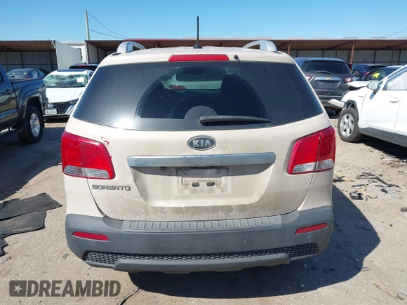 2012 Kia Sorento LX with VIN 5XYKT3A61CG211128, listed as a IAAI auction lot 41686721 with 146,545 mi miles. Bid and sale history available at carsss.com. Image 16.