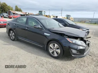 2015 Kia Optima EX z VIN KNAGN4AD9F5080044, wystawiony jako Copart lot #53201485 z przebiegiem 175 632 mil mil oraz Szkoda całkowita • Salvage title. Historia ofert i sprzedaży dostępna na DreamBid. Obrazek 4.