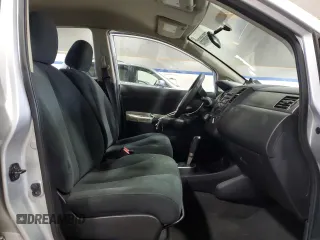 2011 Nissan Versa SL z VIN 3N1BC1CP6BL401026, wystawiony jako Copart lot #56546655 z przebiegiem 165 242 mil mil oraz Szkody całkowita. Historia ofert i sprzedaży dostępna na DreamBid. Obrazek 7.