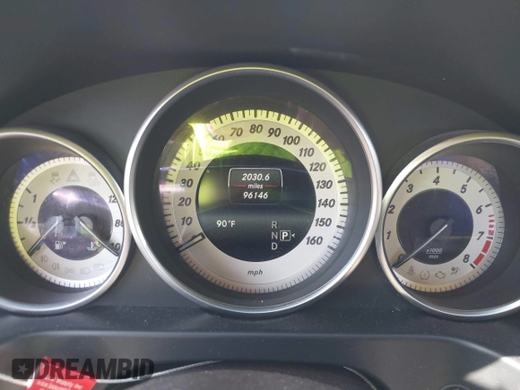 2014 Mercedes-Benz E 350 Sport with VIN WDDHF5KB5EB047622, listed as a IAAI auction lot 41688412 with 96,146 mi miles and . Bid and sale history available at carsss.com. Image 16.