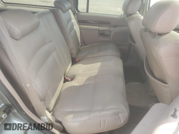 2000 Ford Explorer с VIN 1FMDU85P5YZC39251, выставлен на аукционе Copart как лот 65672725 с пробегом 184 505 миль миль и Чистый • Clean title. История ставок и продаж доступна на DreamBid. Изображение 11.