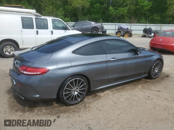2018 Mercedes-Benz C 300 z VIN WDDWJ4JB5JF750528, wystawiony jako Copart lot #52203115 z przebiegiem 83 409 mil mil oraz Szkoda całkowita • Salvage title. Historia ofert i sprzedaży dostępna na DreamBid. Obrazek 3.