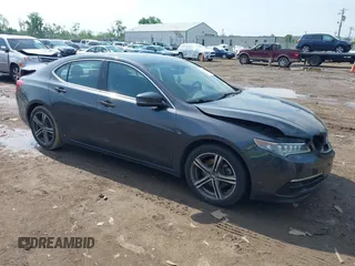 2015 Acura TLX Technology z VIN 19UUB2F54FA001652, wystawiony jako IAAI lot #42263075 z przebiegiem 131 600 mil mil oraz . Historia ofert i sprzedaży dostępna na DreamBid. Obrazek 1.