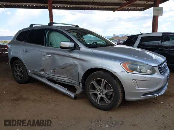 2015 Volvo XC60 T6 Platinum с VIN YV4902RMXF2719971, выставлен на аукционе IAAI как лот 41970301 с пробегом 63 399 миль миль и . История ставок и продаж доступна на DreamBid. Изображение 1.