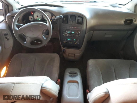 2002 Dodge Caravan ES with VIN 2B8GP54L42R778771, listed as a Copart auction lot 82879134 with 231,546 mi miles and Salvage Title. Bid and sale history available at carsss.com. Image 8.