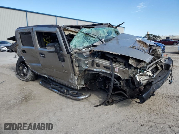 2006 Hummer H2 with VIN 5GRGN22U86H118771, listed as a Copart auction lot 88854375 with 0 mi miles and Non Repairable. Bid and sale history available at carsss.com. Image 4.