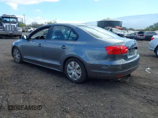 2012 Volkswagen Jetta SE with VIN 3VWDX7AJ2CM420502, listed as a IAAI auction lot 41491853 with 81,244 mi miles and . Bid and sale history available at DreamBid. Image 3.