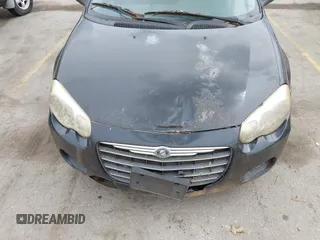 2005 Chrysler Sebring with VIN 1C3EL46X65N581673, listed as a IAAI auction lot 42204748 with 165,392 mi miles and . Bid and sale history available at DreamBid. Image 6.