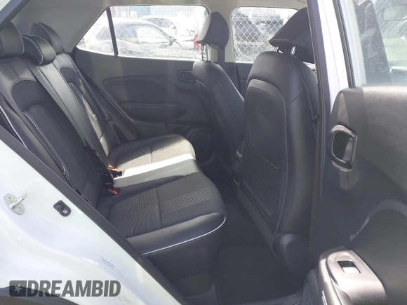 2024 Hyundai Venue SEL with VIN KMHRC8A3XRU326010, listed as a IAAI auction lot 41845065 with 2,604 mi miles and . Bid and sale history available at DreamBid. Image 8.