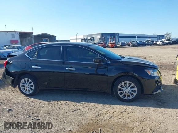 2018 Nissan Sentra SV z VIN 3N1AB7AP0JL619532, wystawiony jako IAAI lot #41639263 z przebiegiem 68 010 mil mil oraz . Historia ofert i sprzedaży dostępna na DreamBid. Obrazek 13.