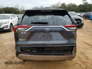 2024 Toyota RAV4 Hybrid XSE with VIN 2T3E6RFV3RW067034, listed as a Copart auction lot 43645055 with 0 mi miles and Salvage Title. Bid and sale history available at carsss.com. Image 6.