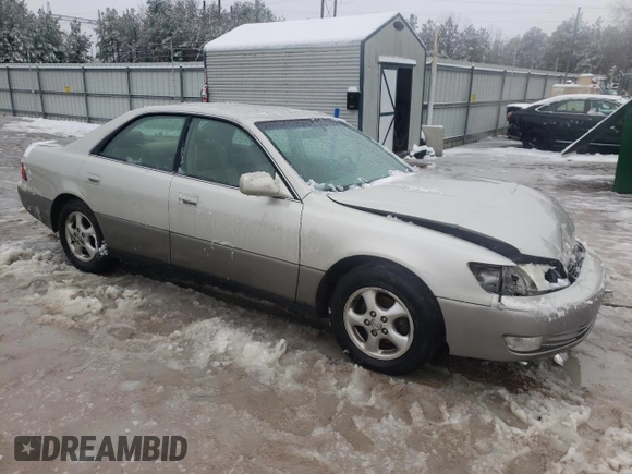 1999 Lexus ES 300 Luxury Sport Sdn with VIN JT8BF28G5X5067113, listed as a Copart auction lot 41592495 with 114,851 mi miles and Salvage Title. Bid and sale history available at carsss.com. Image 4.