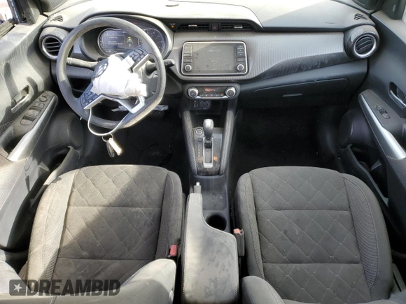 2020 Nissan Kicks SV with VIN 3N1CP5CV3LL550168, listed as a Copart auction lot 85027744 with 73,188 mi miles and Non Repairable. Bid and sale history available at DreamBid. Image 8.
