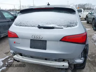 2016 Audi SQ5 Premium Plus with VIN WA1CCAFP6GA078389, listed as a IAAI auction lot 41315181 with 153,918 mi miles. Bid and sale history available at carsss.com. Image 17.