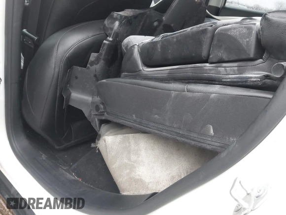 2020 Jeep Compass Limited with VIN 3C4NJDCB3LT120356, listed as a IAAI auction lot 41786779 with 32,396 mi miles and . Bid and sale history available at DreamBid. Image 8.