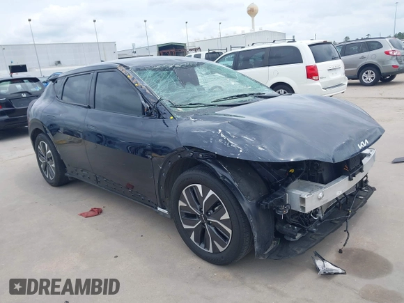 2024 Kia EV6 Light z VIN KNDC34LB7R5616772, wystawiony jako IAAI lot #42133260 z przebiegiem 10 415 mil mil oraz . Historia ofert i sprzedaży dostępna na DreamBid. Obrazek 1.