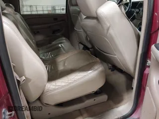 2004 Chevrolet Suburban LT z VIN 1GNFK16Z94J134187, wystawiony jako IAAI lot #41810015 z przebiegiem 262 667 mil mil oraz . Historia ofert i sprzedaży dostępna na DreamBid. Obrazek 8.