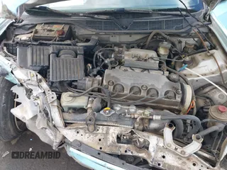 1998 Honda Civic HX with VIN 1HGEJ7127WL127977, listed as a IAAI auction lot 41230187 with 182,000 mi miles. Bid and sale history available at carsss.com. Image 10.