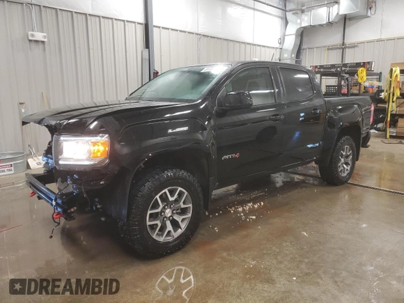 2021 GMC Canyon 4WD AT4 w/Cloth with VIN 1GTG6FEN0M1106579, listed as a Copart auction lot 81330184 with 29,630 mi miles and Salvage Title. Bid and sale history available at carsss.com. Image 1.